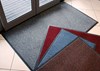 Zobrazit detail produktu - Ekonomická polypropylenová rohož - 60 x 90 cm / modrá Obrázek Ekonomická polypropylenová rohož - 60 x 90 cm / modrá